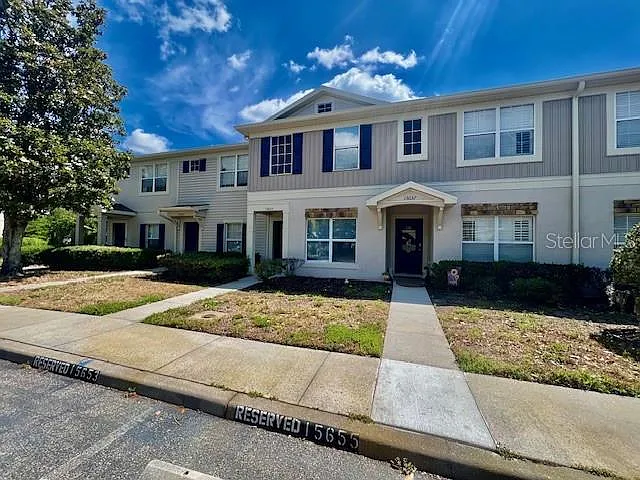 2 bed, 2.5 bath, 1335 sqft, $1,700 — Photo 4