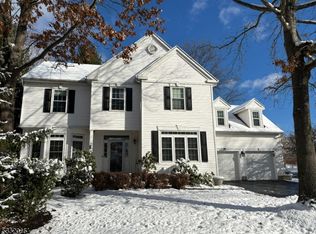 25 Liberty Ridge Rd, Basking Ridge, NJ 07920