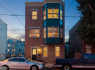 1128 Day St, Philadelphia, PA 19125