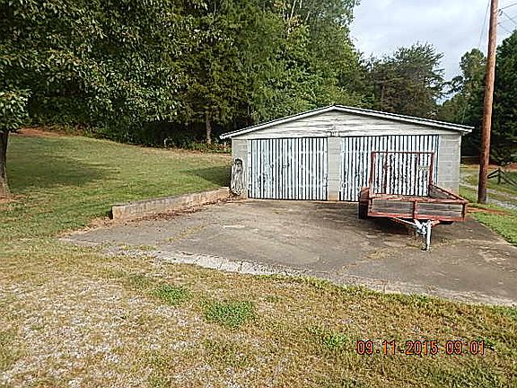 4th image of 1489 Red Barn Ln