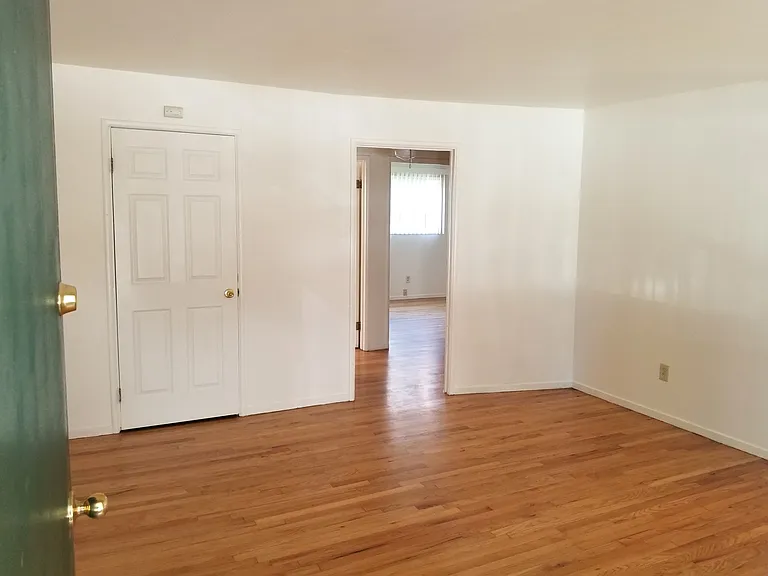 1625 Woolsey St #1 — Photo 2