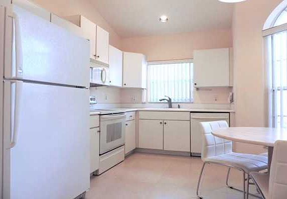 Home For Sale In Mizner Pointe