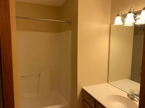 4266 Meghan Ln, Eagan, MN 55122