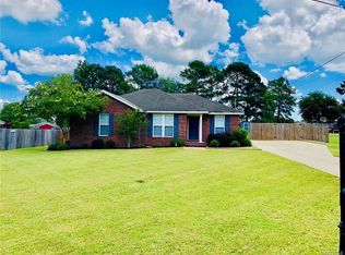 143 Lakeshore Dr, Pike Road, AL 36064