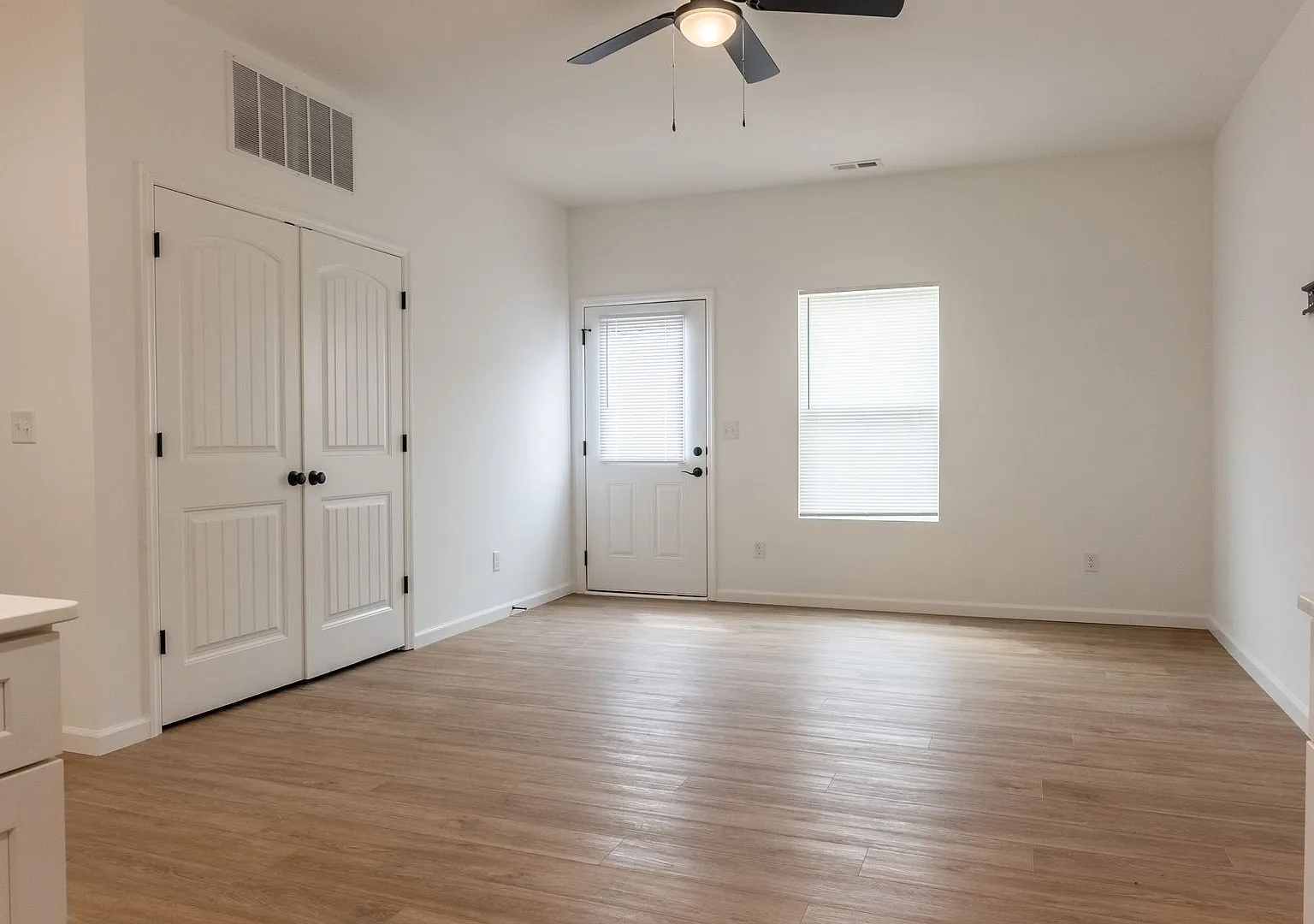 The Boulders at Moscow Mills - 2BR Villa with Garage — Photo 4