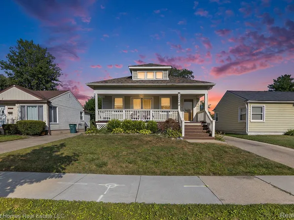 26098 Alger Blvd, Madison Heights, MI 48071