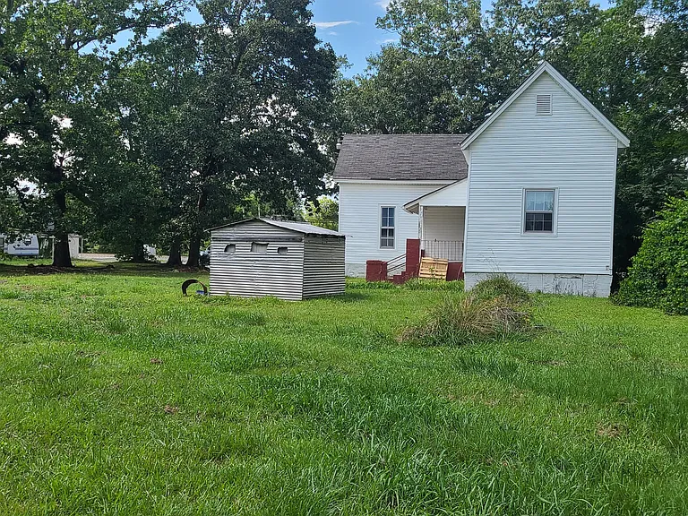 776 Macon Ave — Photo 19
