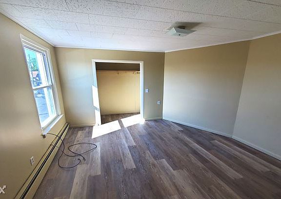 Bedroom/Living Space Closet