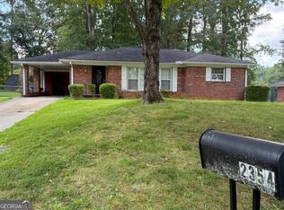 2354 Leith Ave, East Pt, GA 30344