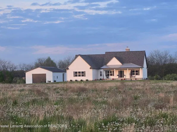1706 Simmons Rd, Mason, MI 48854