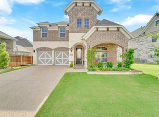 15672 Wild Cherry Ln, Roanoke, TX 76262