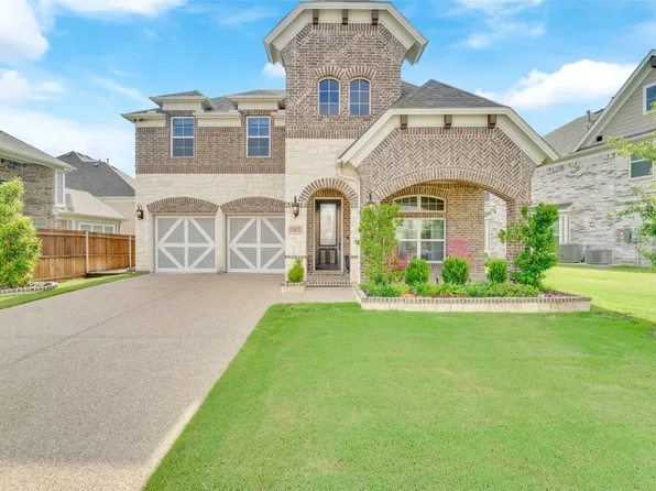 15672 Wild Cherry Ln, Roanoke, TX 76262