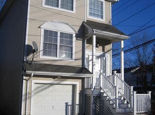 93 Washington St, Red Bank, NJ 07701