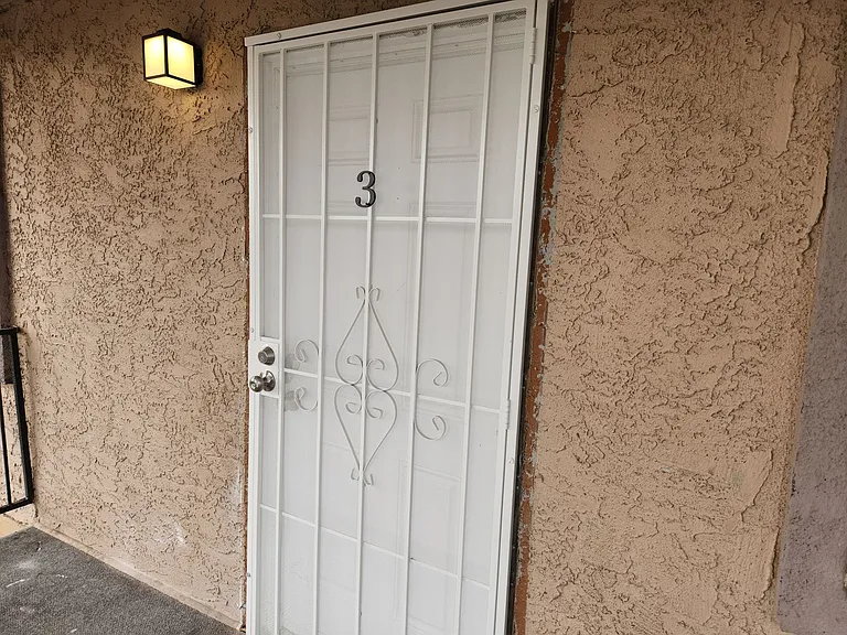 1705 Breckenwood Ct #3 — Photo 15