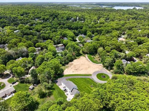 4 Gimme Cir, Sandwich, MA 02653