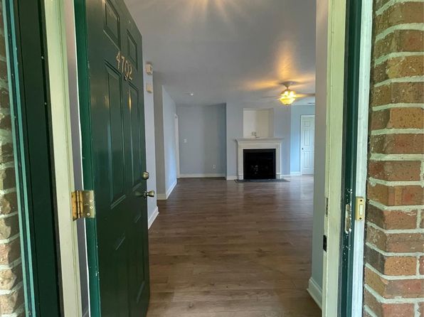 4702 Amity Pl