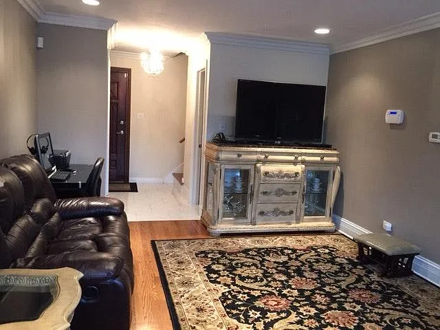 4512 Sunnyside Ave #1F — Photo 3