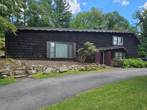 149 Stoneybrook Ln, Tazewell, VA 24651