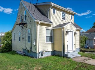 51 7th Ave, Woonsocket, RI 02895