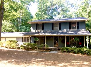 527 Angie Way, Lilburn, GA 30047