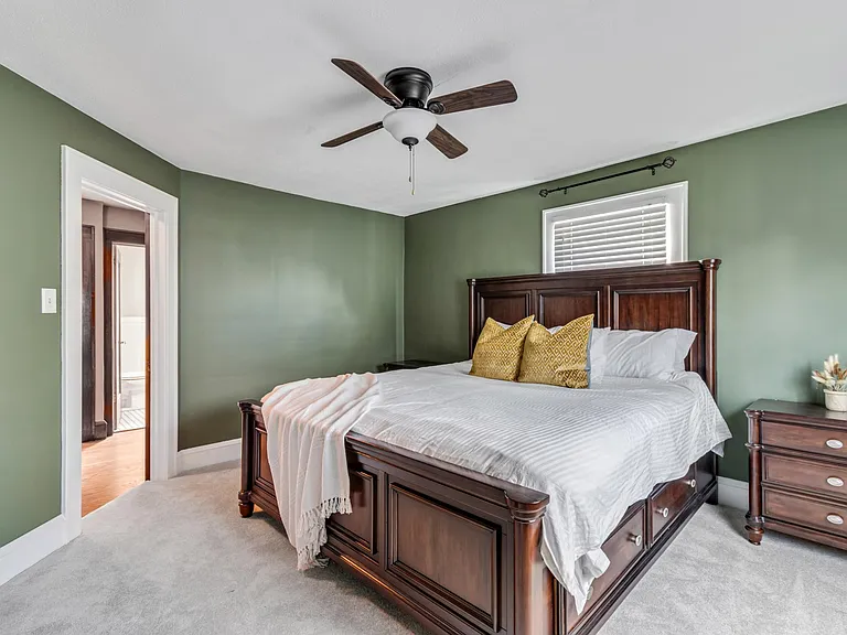1818 Frazer Ave NW — Photo 14