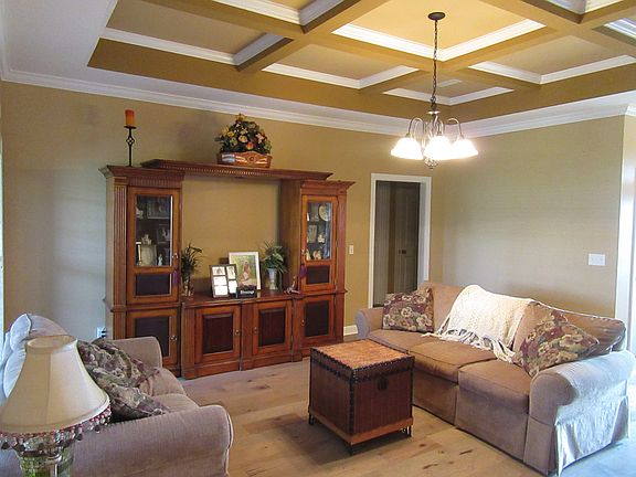 4th image of 201 W Sommer Oak Dr