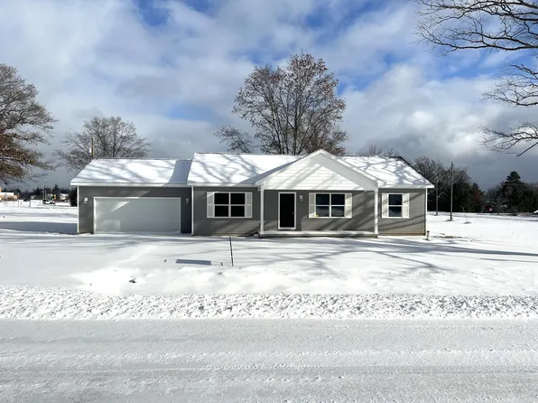 3211 Jensen St, Lewiston, MI 49756