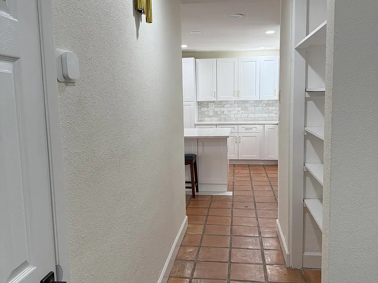 4717 W Chapin Ave — Photo 11
