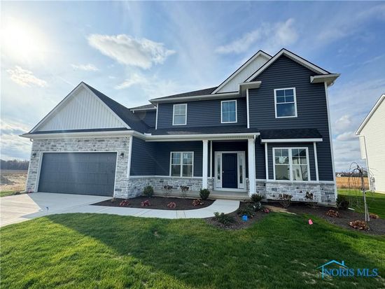 5447 Osprey Ln, Sylvania, OH 43560