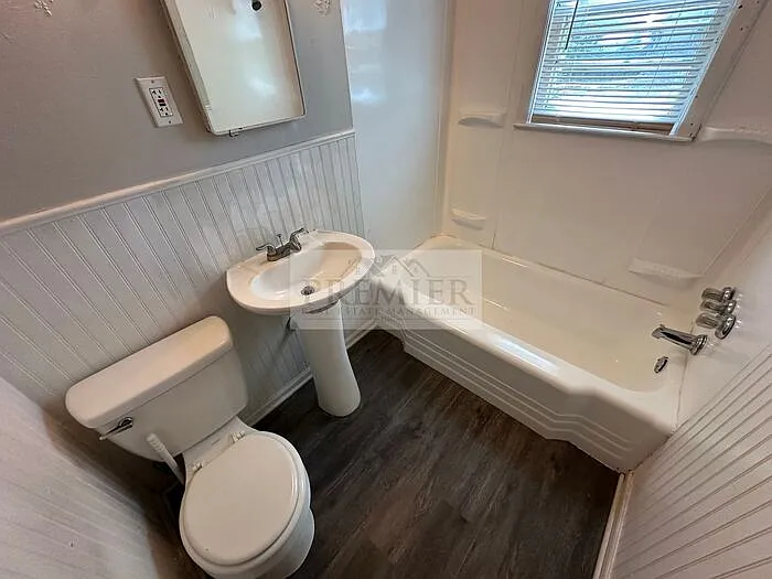 1017 S Glenwood Ave #A — Photo 12