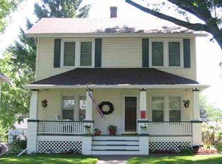 2005 Tremont Ave, Davenport, IA 52803
