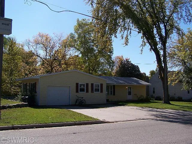 519 W Pere Marquette St photo 1
