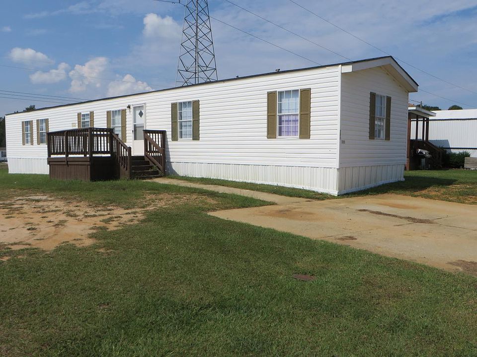 1st image of 204 E Tower Ln