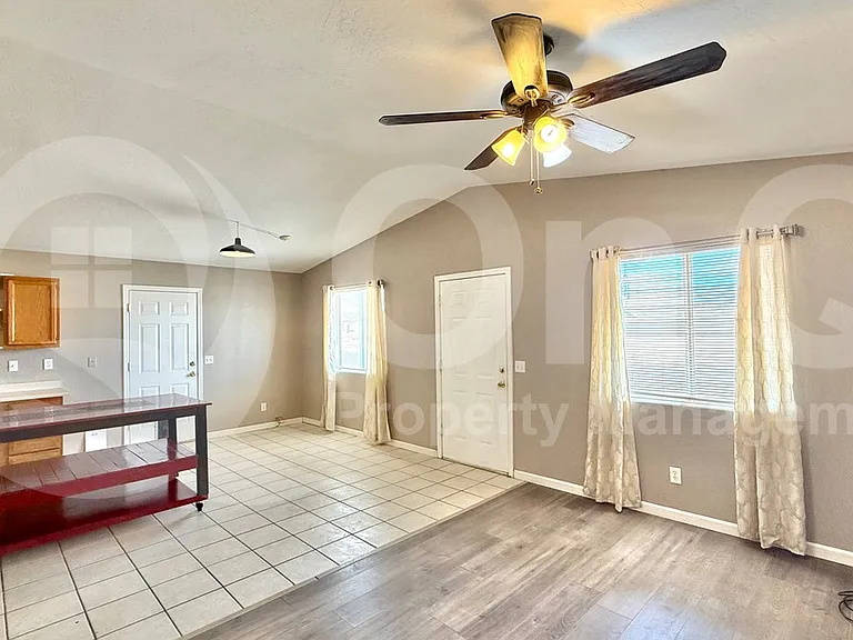 8210 W Concordia Dr #1 — Photo 6