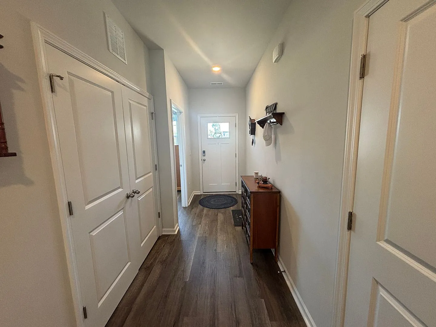 3 Bed 2 Bath Duplex in Grayson Park — Photo 3
