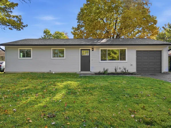6768 Pecos Dr, Cincinnati, OH 45244