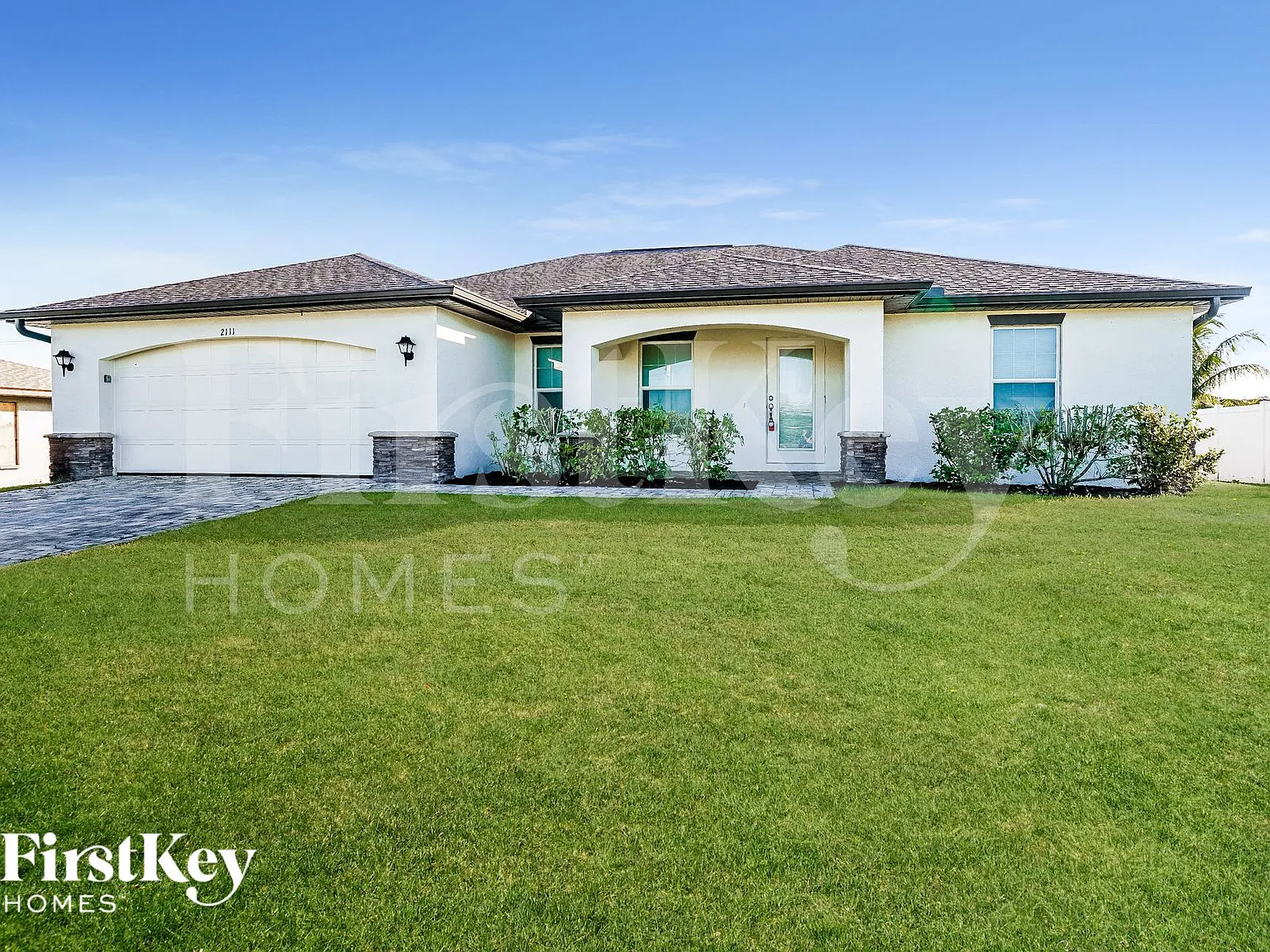 4 bed, 2.0 bath, 1829 sqft, $2,445 — Photo 1