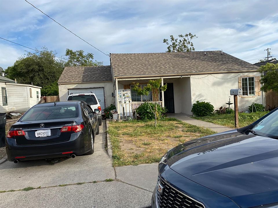 1st image of 427 W H St