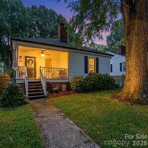 4th image of 103 Hemlock Ave