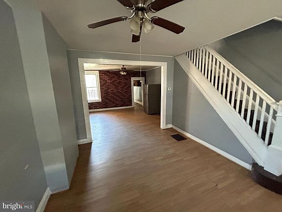 5th image of 635 N Highland Ave