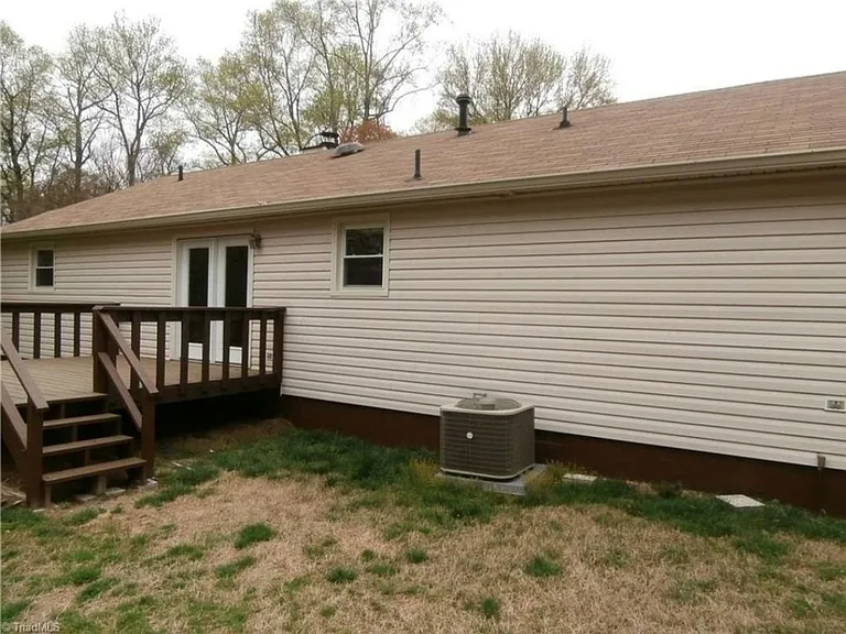 3796 Vandalia Dr — Photo 15