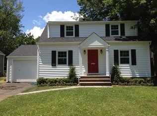 79 N Passaic Ave, Chatham, NJ 07928