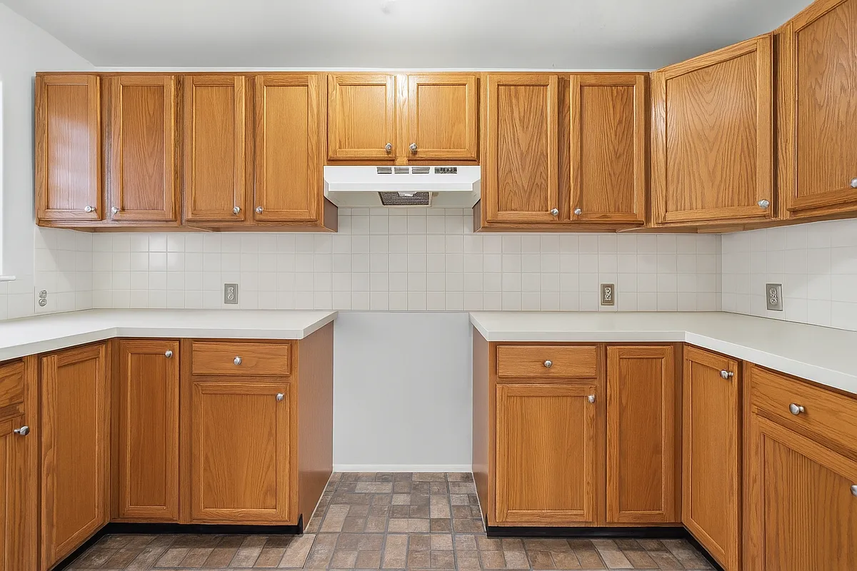 Building Photo - 78 Belmont Ave #B