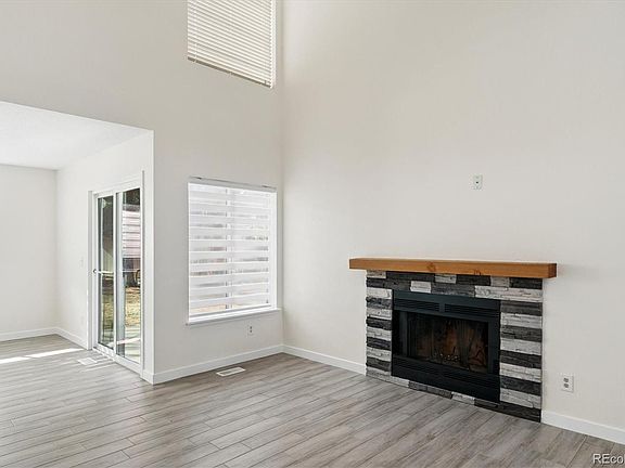 3rd image of 529 Chiswick Circle