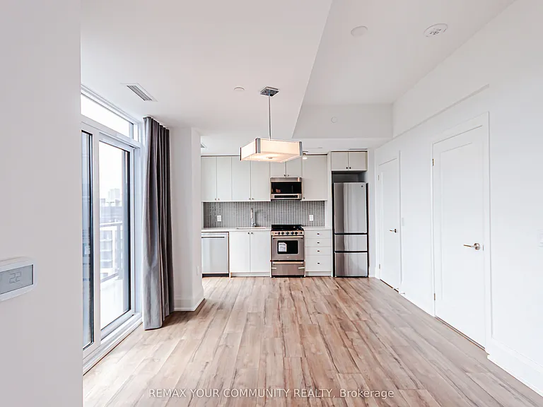 700 Sheppard Ave W #904 — Photo 7