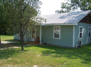 207 Smith St, Petal, MS 39465