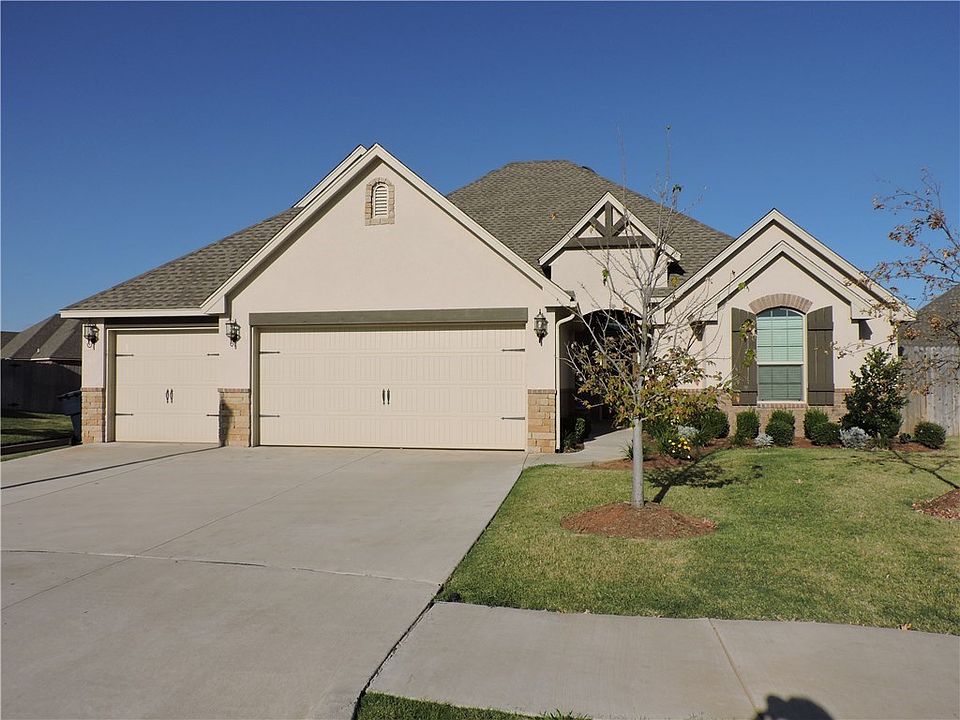 1st image of 8601 SW 58th Cir