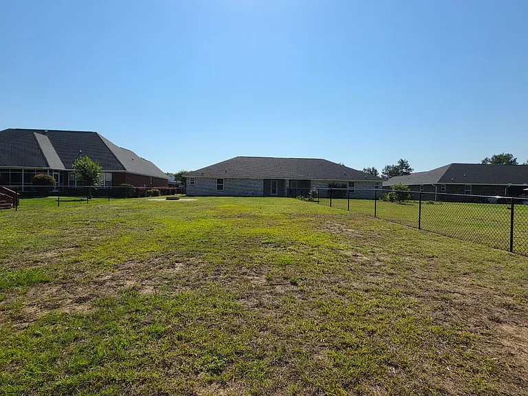 588 Brushwood Dr — Photo 35