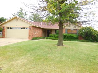 1444 Savannah Cir, Altus, OK 73521