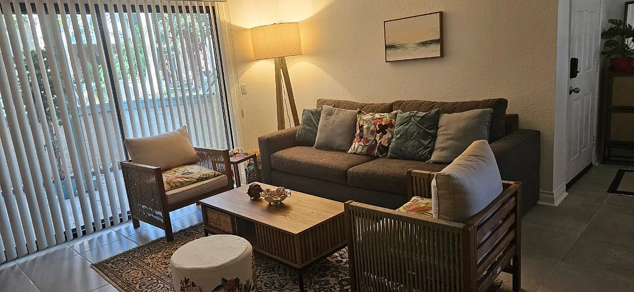 1 bed, 798 sqft, $2,500 — Photo 1